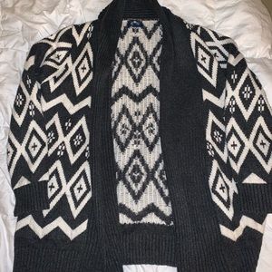 Old Navy Diamond Frisle Charcoal Sweater